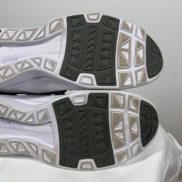 APL Techloom Tracer Sneaker Women 10.5 White Green Running Walking Comfort - Picture 10 of 10